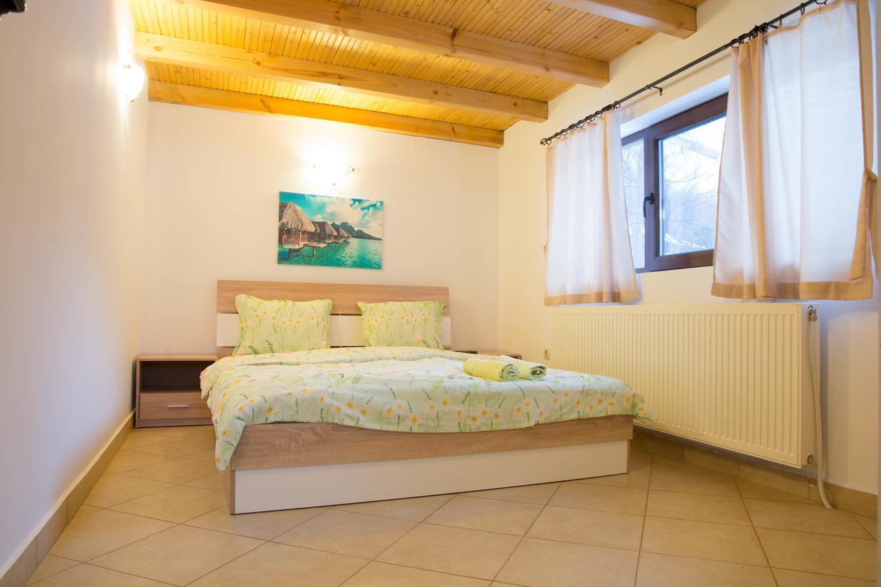 Guest House Ivan Cherni Osum Exterior photo