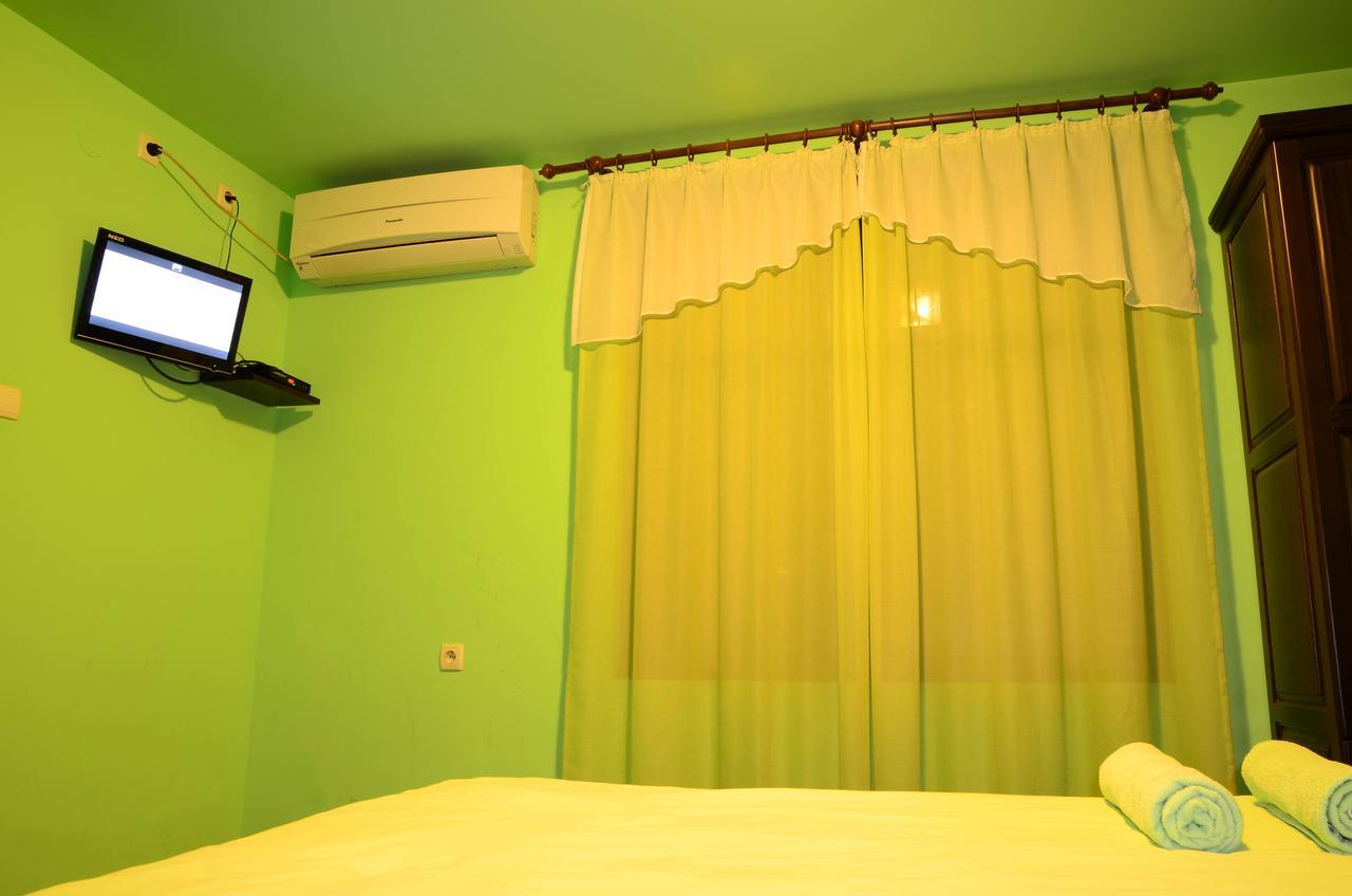 Guest House Ivan Cherni Osum Exterior photo